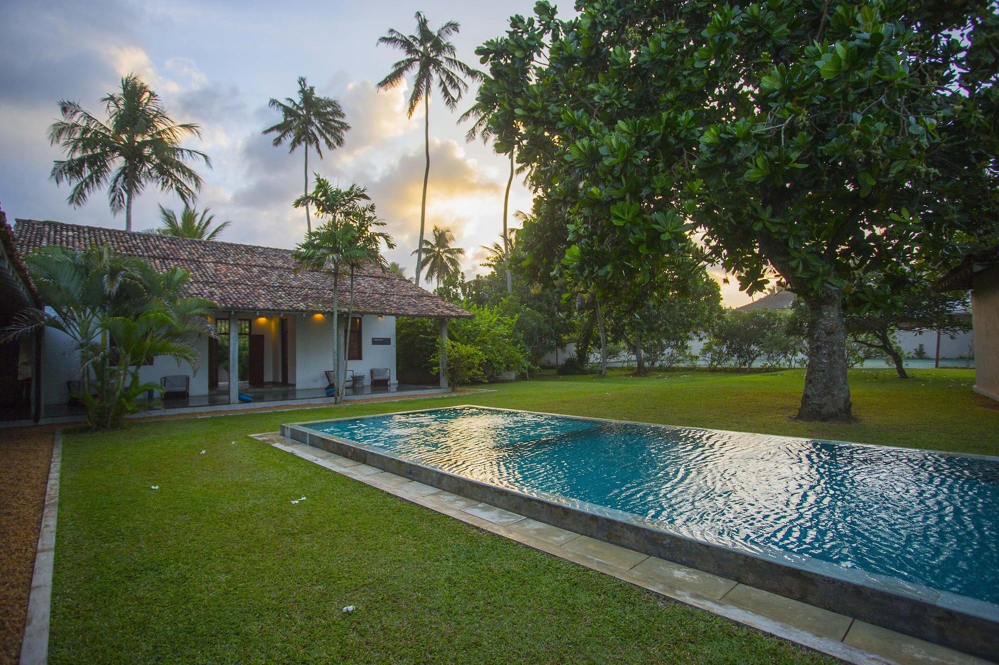 เดอะ ฟรานจิปานี ทรี บาย เอดเวิร์ด คอลเลคชั่น Hotel อูนาวาตูนา ภายนอก รูปภาพ