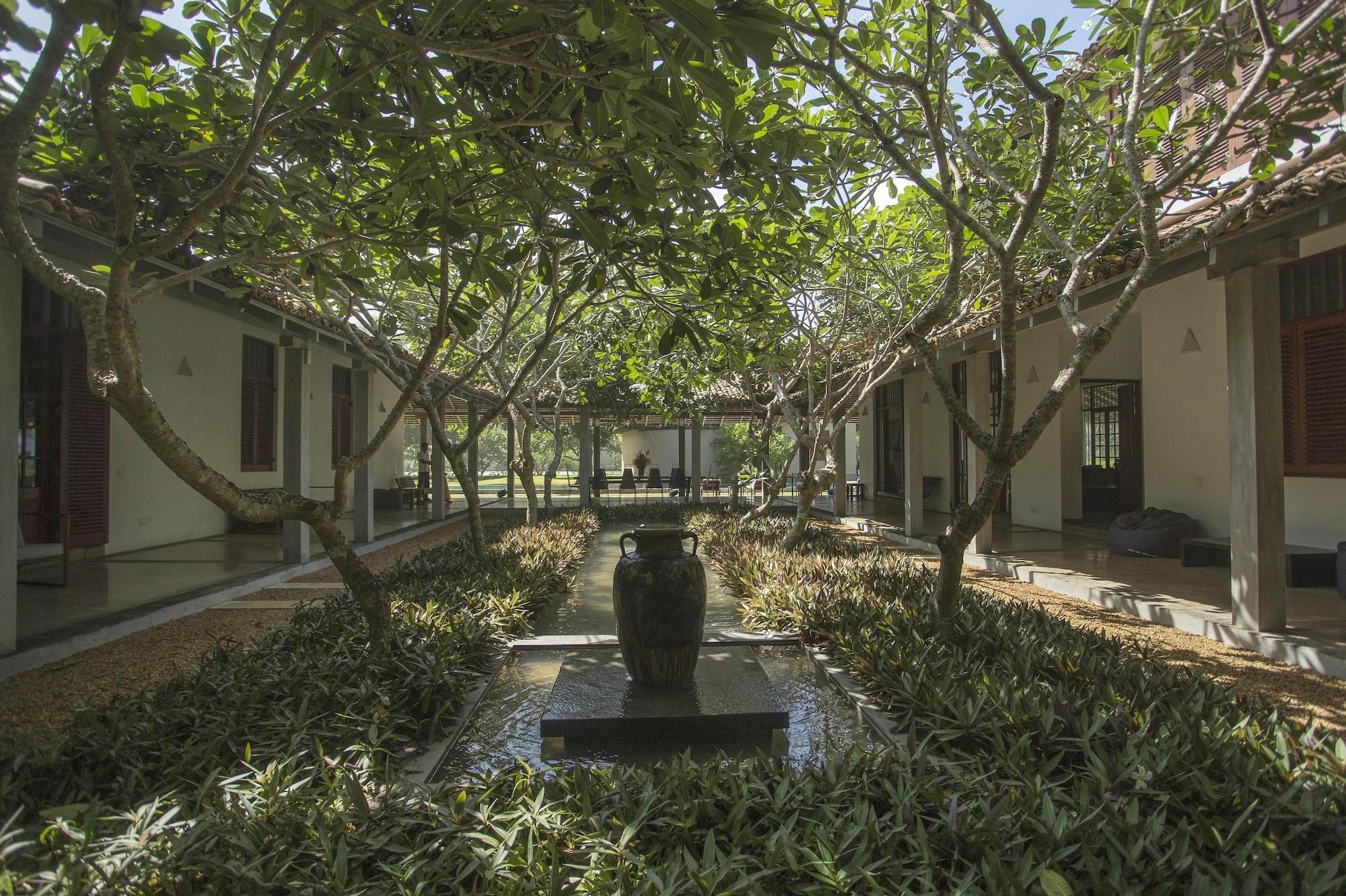 เดอะ ฟรานจิปานี ทรี บาย เอดเวิร์ด คอลเลคชั่น Hotel อูนาวาตูนา ภายนอก รูปภาพ
